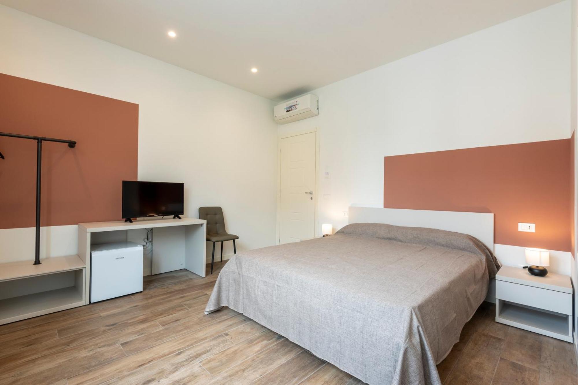 Iarsera Rooms And Apartment Lucca Exterior foto
