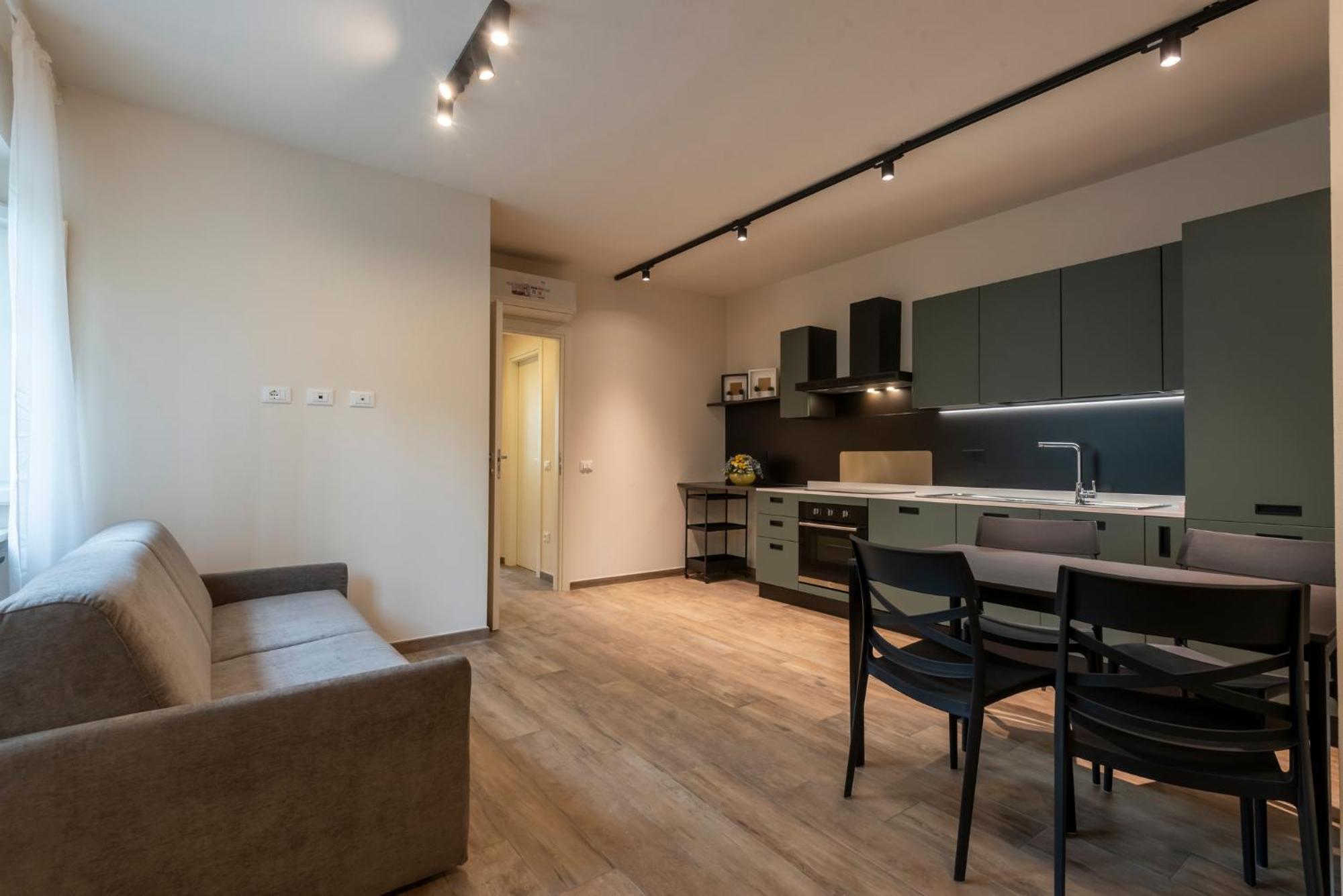 Iarsera Rooms And Apartment Lucca Exterior foto